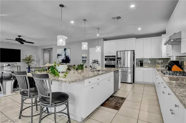 6834 Moorland ST, North Las Vegas, NV 89084
