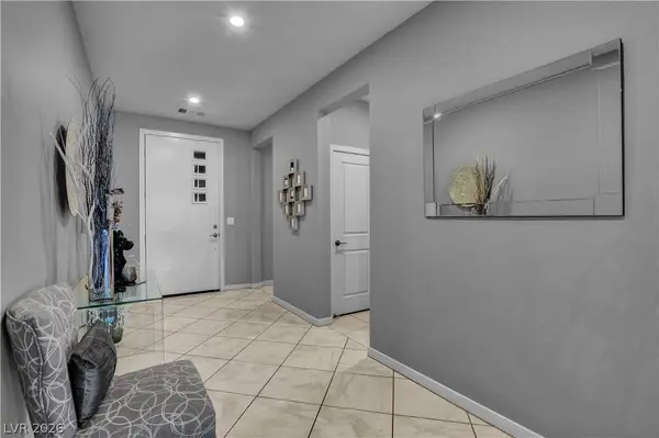 6834 Moorland ST, North Las Vegas, NV 89084