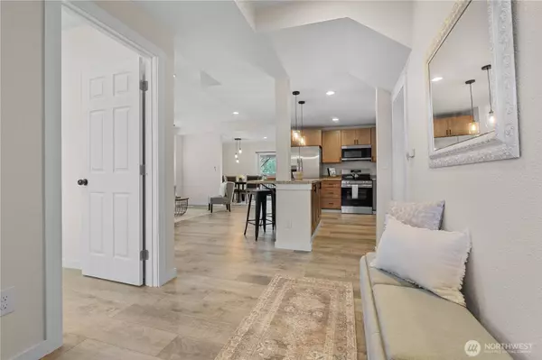 109 E Harrison ST, Tacoma, WA 98404