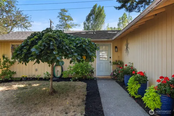 6237 S Cheyenne ST, Tacoma, WA 98409