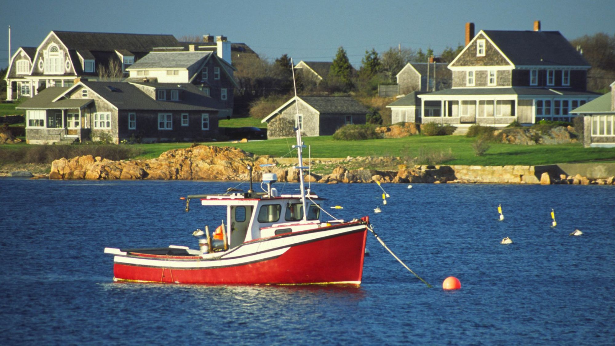 Find Your Perfect Neighborhood in Greenwich Bay, Rhode Island Real Estate Agents