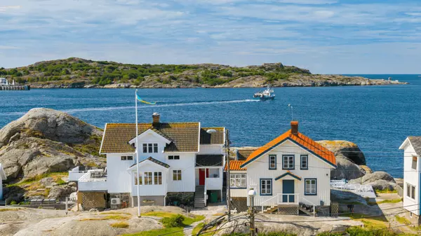 Your Guide to Moving to Greenwich Bay, Rhode Island: What to Expect