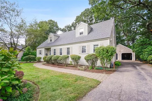 51 Gateway RD, North Kingstown, RI 02852