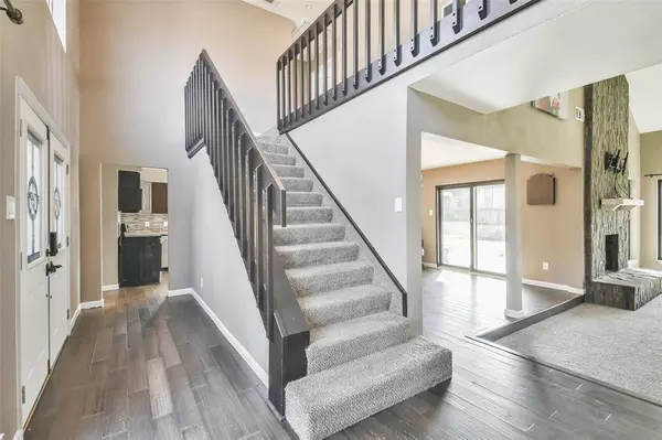 11727 Gardenglen DR, Houston, TX 77070