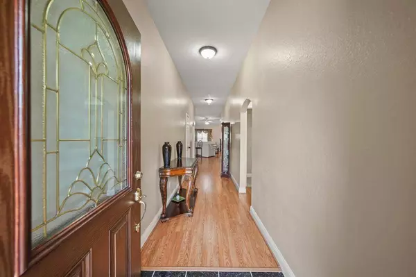 4214 Geronimo Lake DR, Houston, TX 77047