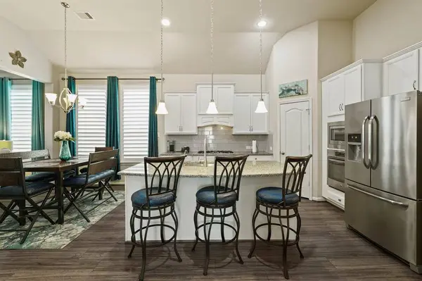 7510 River Pass DR, Pearland, TX 77581