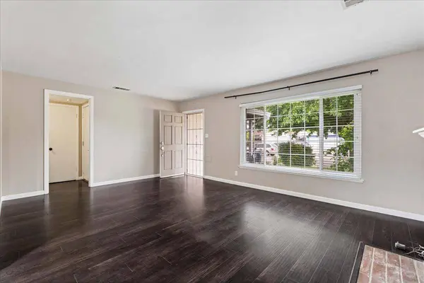 5420 5420 78th ST, Sacramento, CA 95820