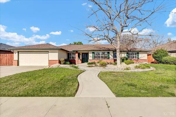 2590 Aspen Street, Hanford, CA 93230