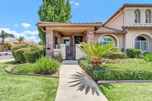 1281 W Walter AVE #15, Fowler, CA 93625