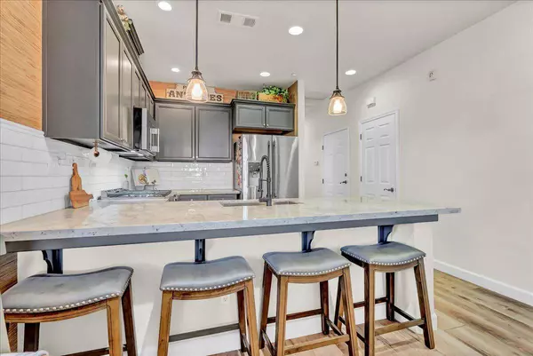 1281 W Walter AVE #15, Fowler, CA 93625