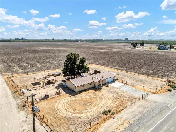 14709 Houston Avenue, Hanford, CA 93230