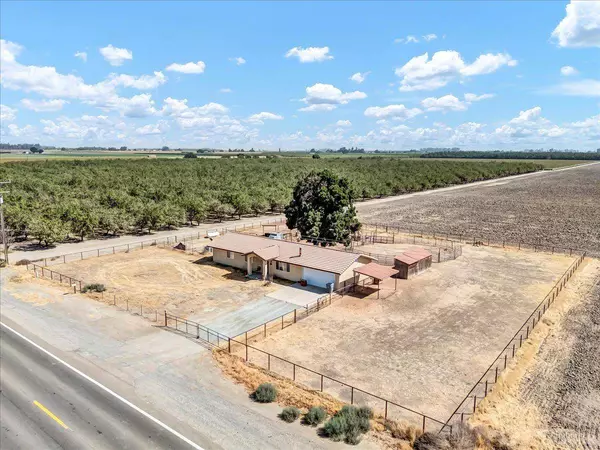 14709 Houston Avenue, Hanford, CA 93230