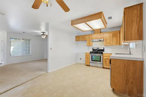 2403 Cherrywood Court, Hanford, CA 93230