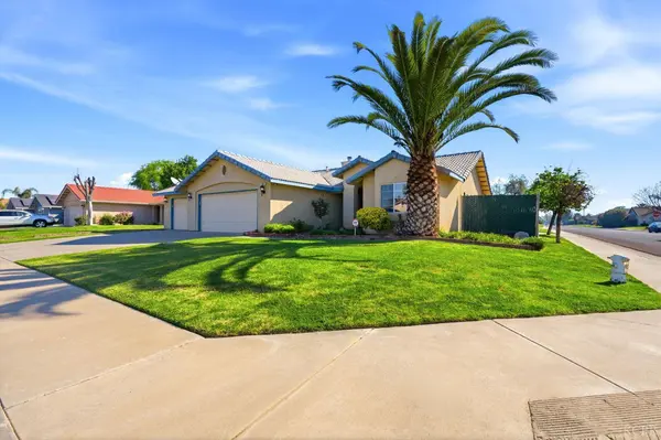 2403 Cherrywood Court, Hanford, CA 93230