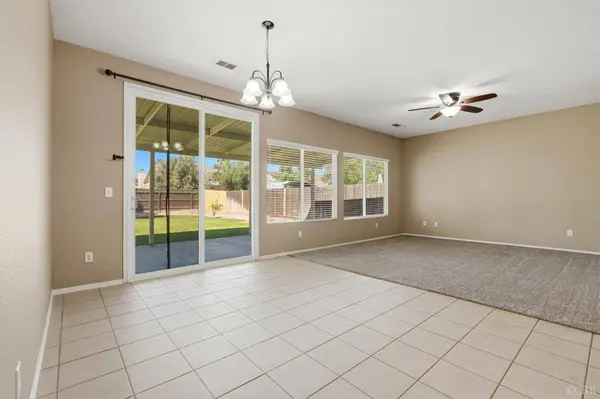 1788 W Rio Hondo Court, Hanford, CA 93230