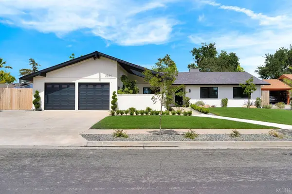 2344 Magnolia Court, Hanford, CA 93230