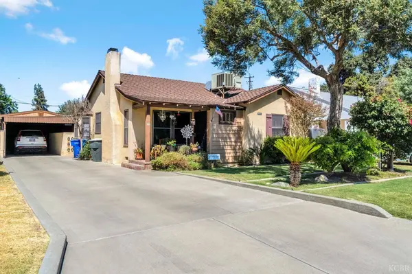 1614 N Green ST, Hanford, CA 93230