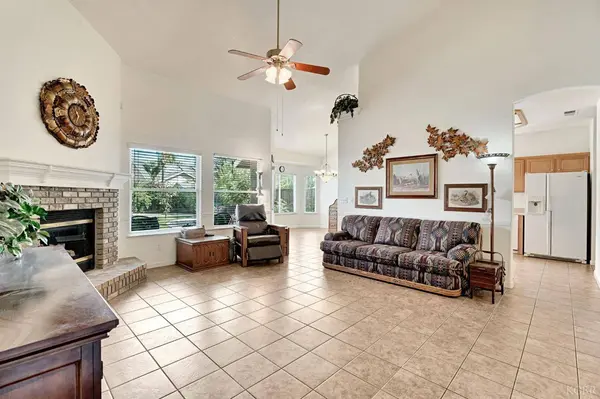5018 W Modoc AVE, Visalia, CA 93291