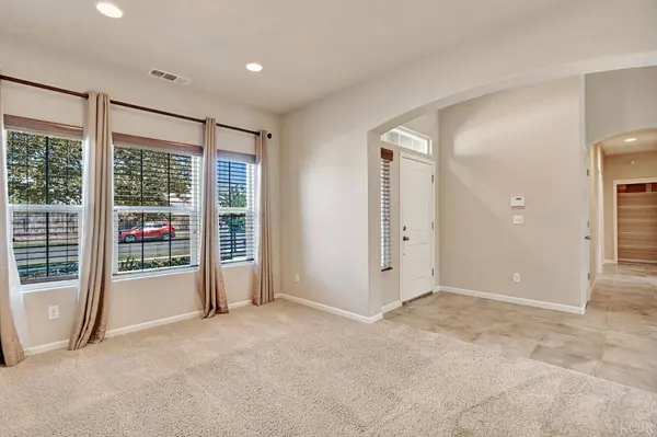 1865 W Hopkins DR, Hanford, CA 93230
