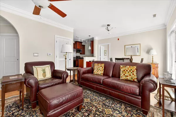 1900 Belle Isle Ave #104, Mount Pleasant, SC 29464