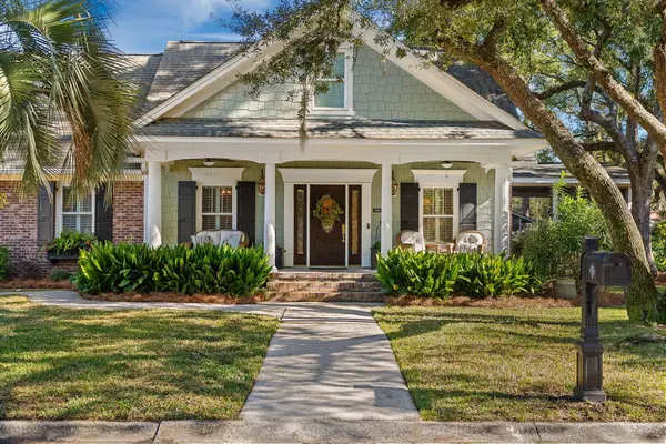 220 Shady Ln, Charleston, SC 29407