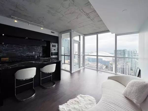 88 Blue Jays WAY #2807, Toronto C01, ON M5V 0L7