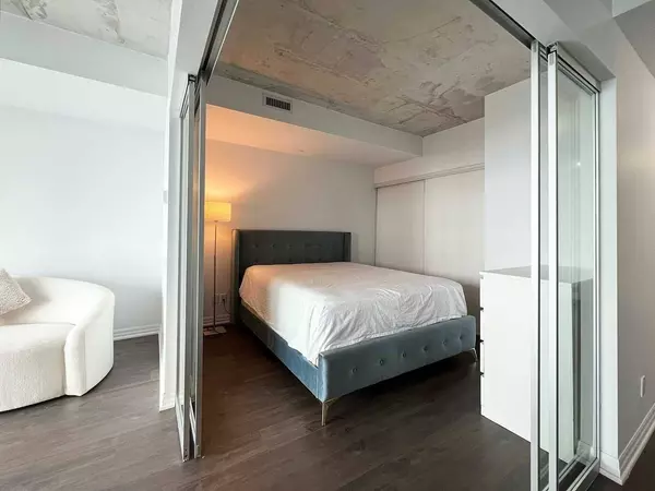 88 Blue Jays WAY #2807, Toronto C01, ON M5V 0L7