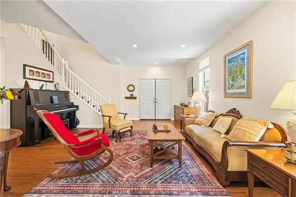 27715 Mansfield CT, Valencia, CA 91354