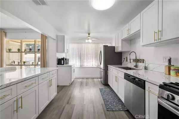 641 W Avenue J9, Lancaster, CA 93534