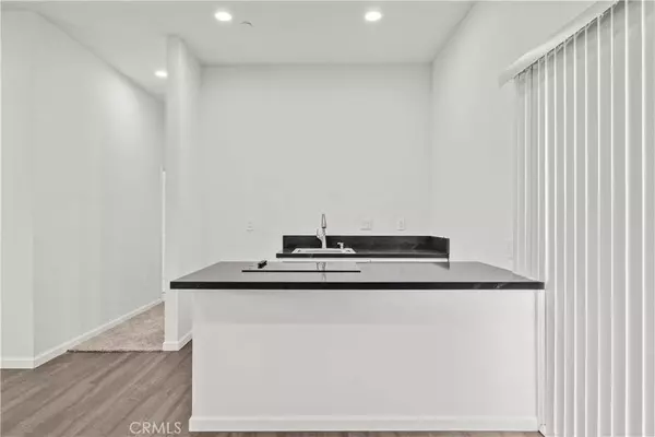 14673 1/2 Chatsworth ST, San Fernando, CA 91345