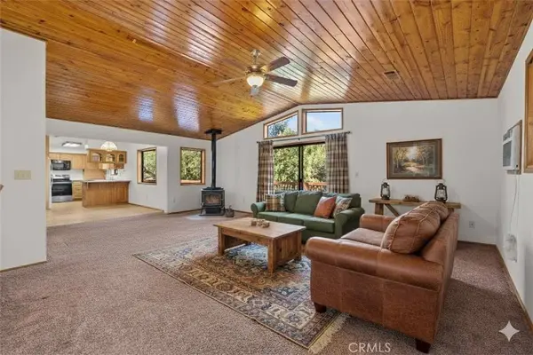 2221 Woodland DR, Pine Mountain Club, CA 93222