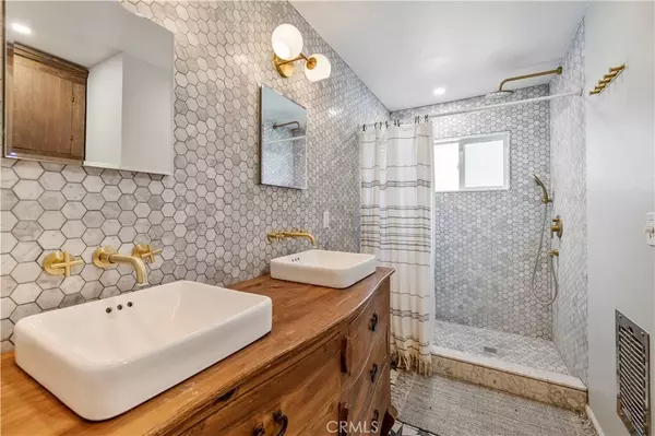 32901 Hawley, Acton, CA 93510