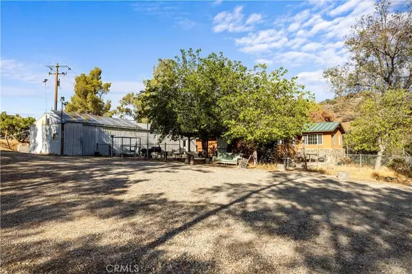 32901 Hawley, Acton, CA 93510