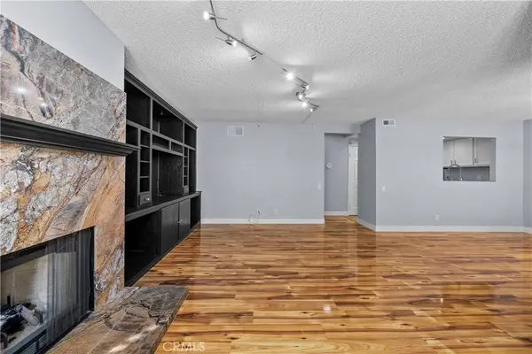 42805 15th W, Lancaster, CA 93534