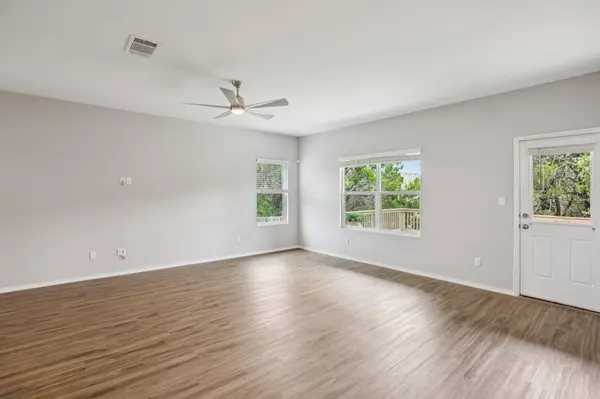 1524 Brueggerhoff RD, Leander, TX 78641