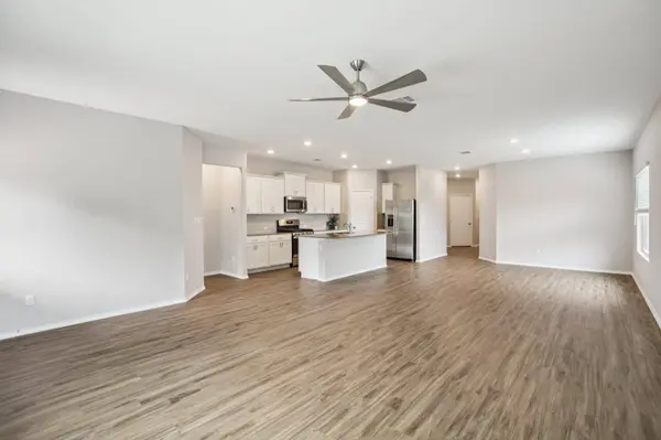 1524 Brueggerhoff RD, Leander, TX 78641