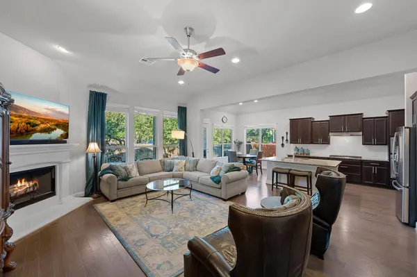1805 Hollowback DR, Leander, TX 78641