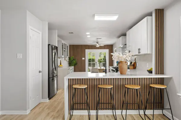 2511 Claudia DR, Leander, TX 78641