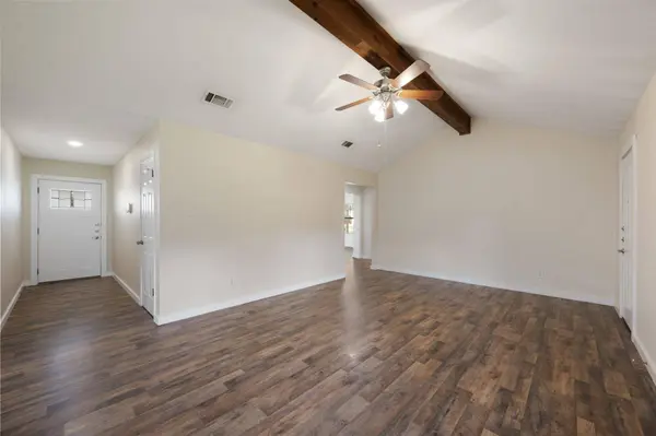 201 Kristi LN, Liberty Hill, TX 78642