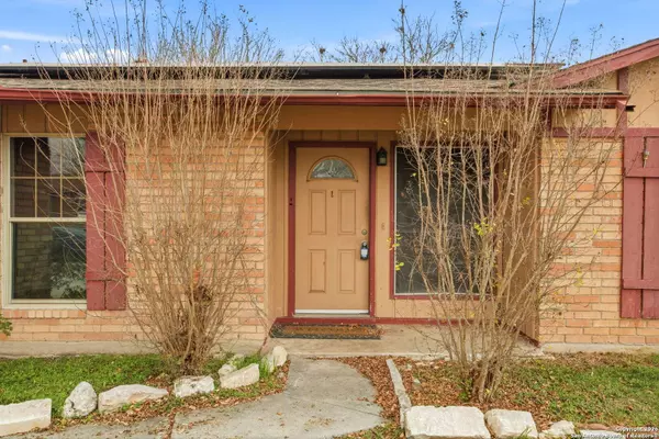 126 Meadow Way, Converse, TX 78109