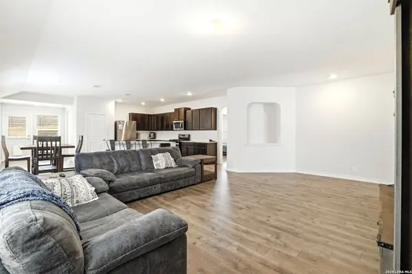 13042 Minuet Sway, San Antonio, TX 78252