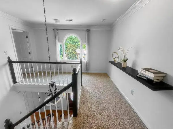 2462 CHIMNEY TOP LN, Snellville, GA 30078