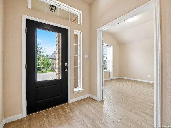 233 HOLLAND PARK, Schertz, TX 78108