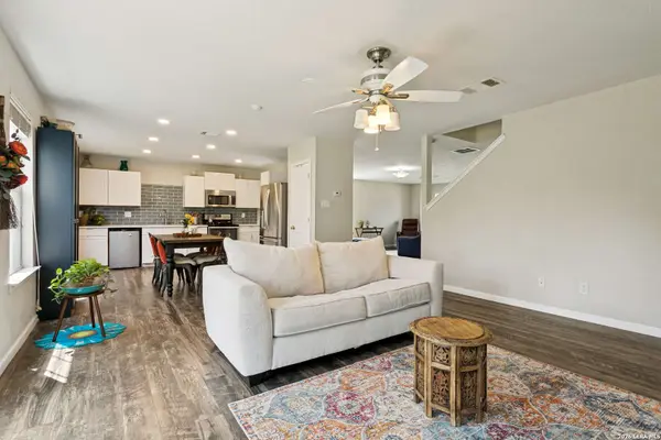 11118 Ranger Cavern, San Antonio, TX 78254
