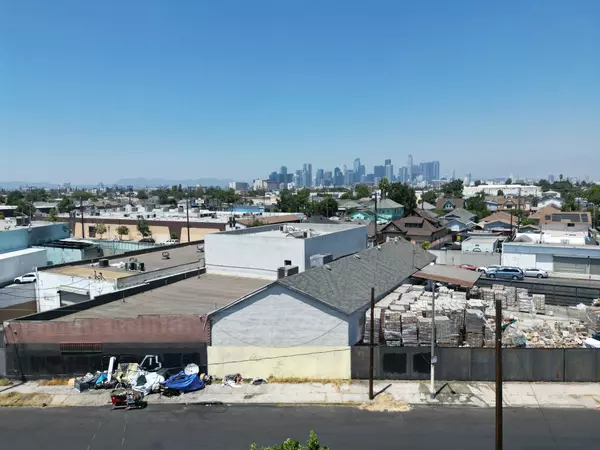 Los Angeles, CA 90011-2435,750 E Jefferson Blvd