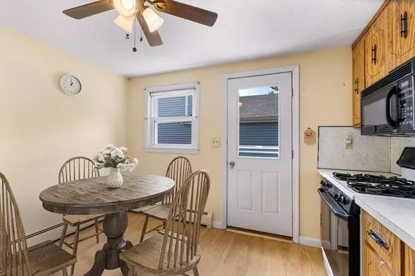 72 Turner St, Quincy, MA 02169