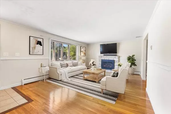 17 Hall Drive, Norwell, MA 02061