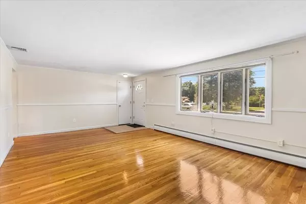 17 Hall Drive, Norwell, MA 02061