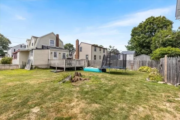 78 Turner St, Quincy, MA 02169