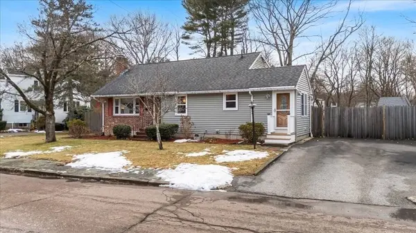 93 Patricia Lane, Weymouth, MA 02190